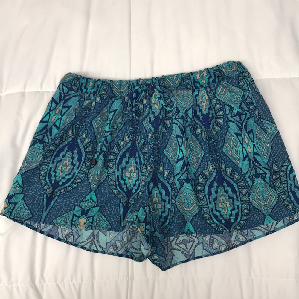 Boho patterned shorts